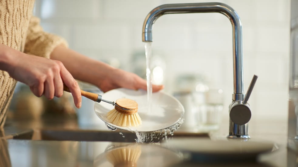 woman doing washing up